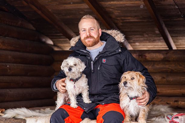 laavulla koirien kanssa